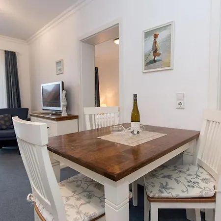Holiday home Hoppe 1 Modern Retreat *